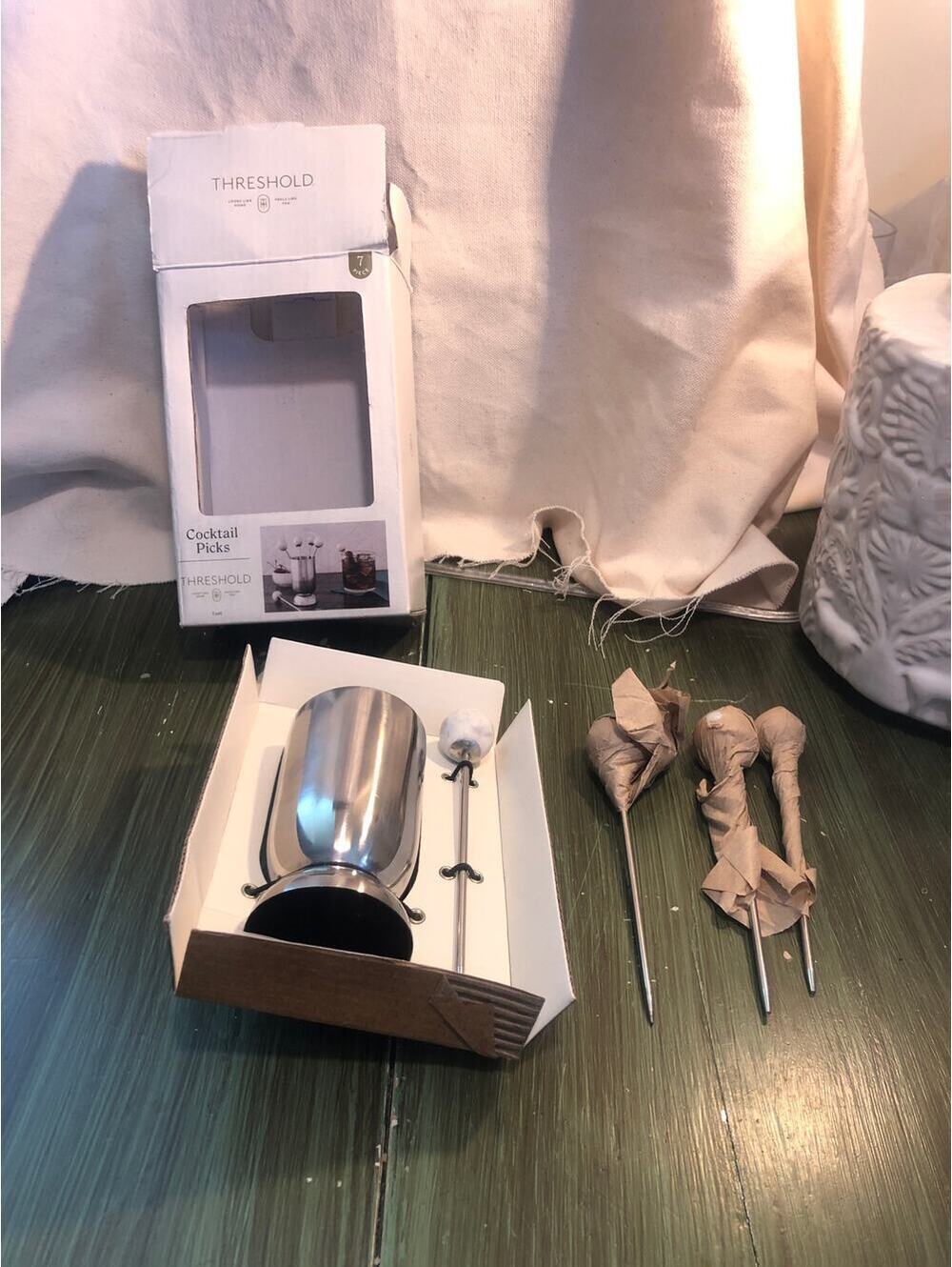 Threshold NIB White Marbled Cocktail Picks with Silver Cup Missing 2 Picks